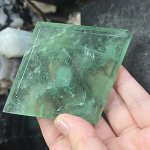 Fluorite Dimand